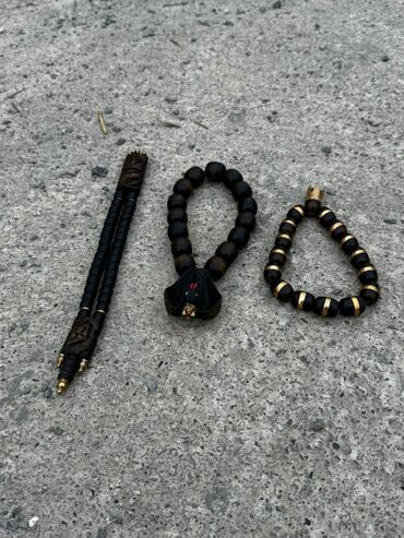 Təsbehlər: Təsbehlər hazır əldə var.çeşid çoxdu.çatdırılma 1_2 saata edilir. çox — 12