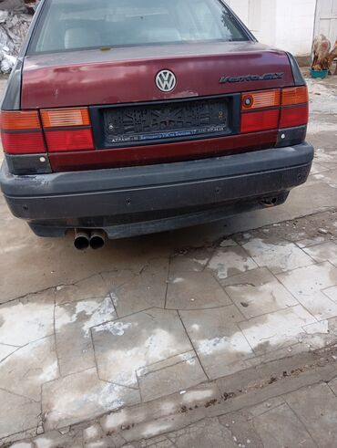 машина которгуч: Volkswagen Vento: 1993 г., 1.8 л, Механика, Бензин, Седан