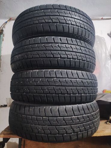 Шины: Шины 205 / 60 / R 16, Зима, Б/у, Комплект, Легковые, Япония, GoodYear