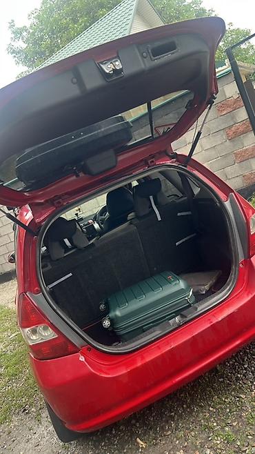 magi: Honda Fit: 2004 г., 1.5 л, Автомат, Бензин, Хэтчбэк — 3