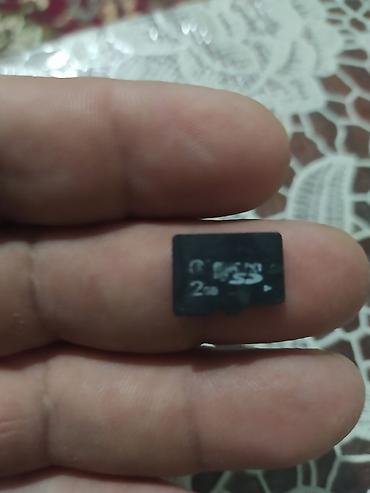 android tv box: MikroSD yaddaş kartı – 2 GB - Tutum: 2 GB - Format: microSD — 4