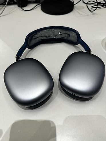 белый шум: AirPods Max lightning в хорошем состоянии Беспроводные накладные — 2
