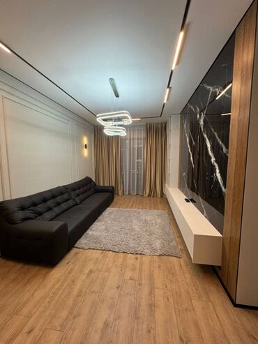 дом кут: 2 комнаты, 78 м², Элитка, 15 этаж, Дизайнерский ремонт