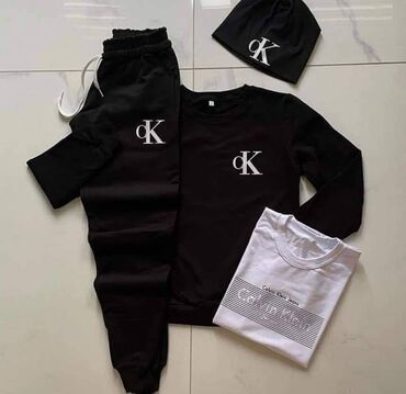 Trenerke: ZENSKI KOMPLETI Domaca proizvodnja Vel S.M.L.XL. Trodelni komplet - — 1