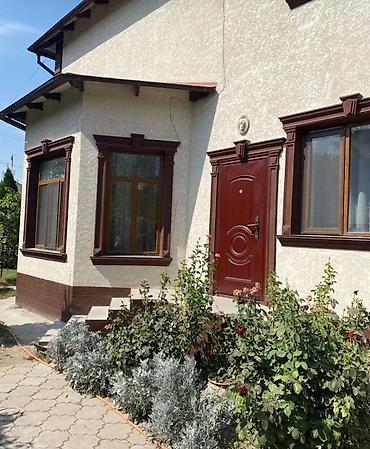 дома лебединовке: 🏡 Продается просторный 2-этажный кирпичный дом с Лебединовка ✨ — 6