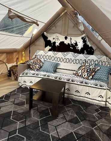 Палатки: Просторная туристическая палатка CW-4060-12 песочного цвета рассчитана — 8