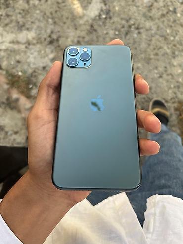 green hıll: IPhone 11 Pro Max, 64 GB, Matte Midnight Green, Face ID — 1