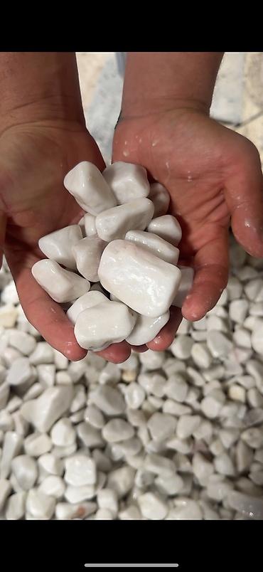 Мраморная крошка: Мраморная крошка, Белый, Декоративная, В тоннах — 8