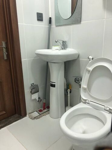 Uzunmüddətli kirayə mənzillər: Nəsimi rayonu 28may metrosunun yaxınlığında 16 mertebeli binanın 4-cü — 9