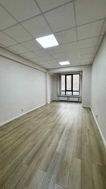 бутик вефа: Сдаю Офис целиком: 140 м², С ремонтом — 4