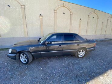 Mercedes-Benz: Mercedes-Benz E-Class: 1991 г., 2.3 л, Механика, Бензин, Седан