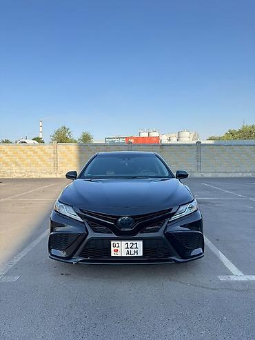 Toyota: Toyota Camry: 2018 г., Гибрид, Седан — 1