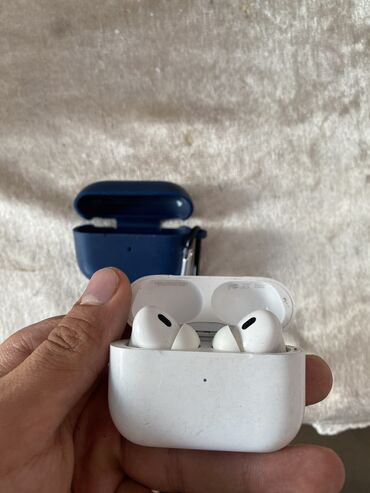 apple airpods original: Salam Orginaldir Dubaydan Alinib 290 dolara pula ehtiyyac olduğü üçün