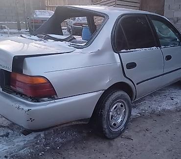 bew e34: Toyota Corolla: 1996 г., 1.3 л, Механика, Бензин, Седан — 2