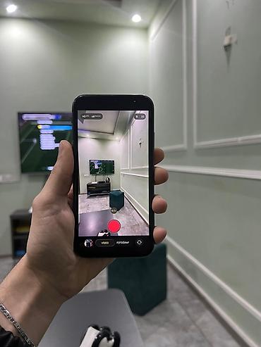 Apple iPhone: IPhone 11, 128 GB, Qara — 11