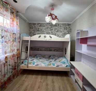ипотечные дома в бишкеке: Үй, 89 кв. м, 4 бөлмө, Кыймылсыз мүлк агенттиги, Эски ремонт