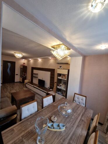 Köhnə tikili: Bakı, 3 otaqlı, Köhnə tikili, m. Neftçilər, 72 kv. m — 2