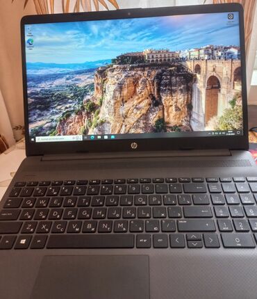 HP: İşlənmiş HP 11.6 ", AMD Ryzen 3, 256 GB, Ünvandan götürmə