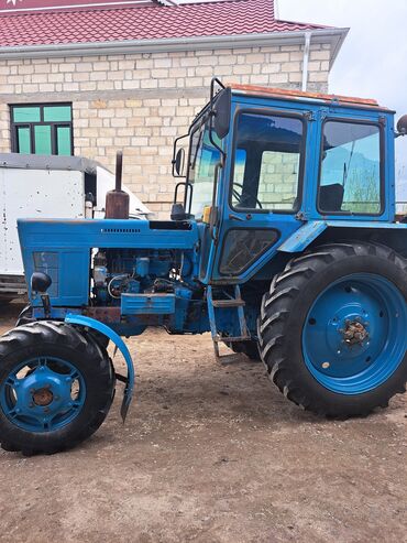 Kommersiya nəqliyyat vasitələri: Traktor Belarus (MTZ) MTZ82, 1991 il, 86 at gücü, motor 8.1 l, İşlənmiş