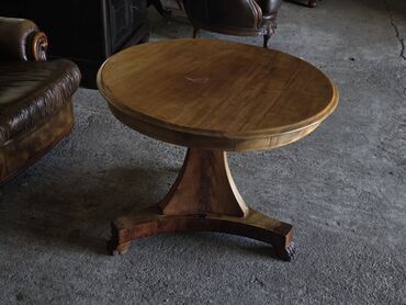 Stolovi: Okrugli drveni sto – klasičan dizajn - Materijal: masivno drvo sa — 2
