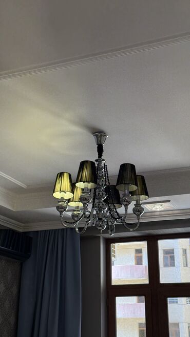 lyusturlar: Çılçıraq, 10 və daha çox lampa, Metal