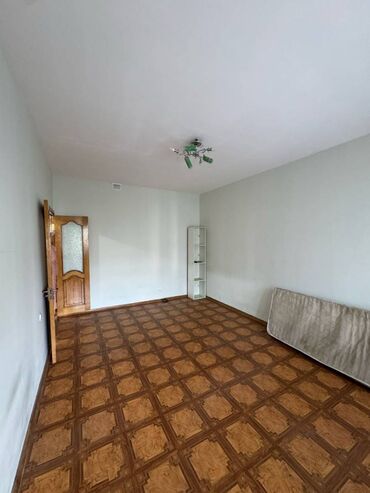 Продажа квартир: 4 комнаты, 82 м², 106 серия, 5 этаж, Косметический ремонт