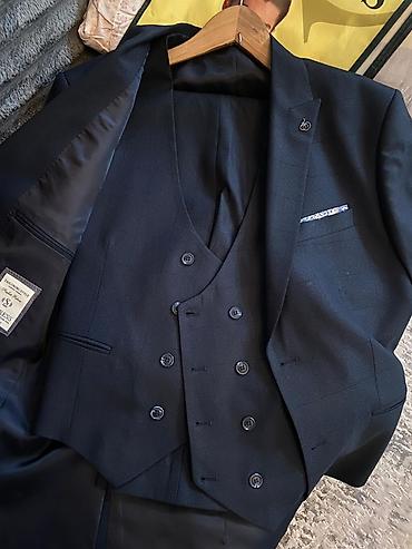 Костюмы: Мужской классический костюм-тройка IMPRESS by Sadefendi. Состав — 5