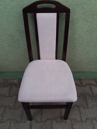 Stolice: Stolice 3200 dostava 2500 — 5