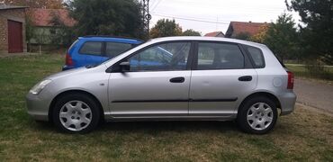 Honda: Honda Civic: 1.7 l | 2003 г. Hečbek na lalafo.rs — 8 Honda: Honda Civic: 1.7 l | 2003 г. Hečbek — 8