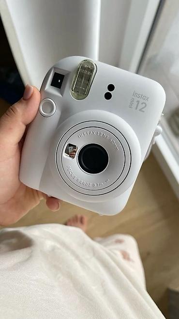 digital camera: Fujifilm Instax Mini 12 — мгновенная камера белого цвета. Основные — 3