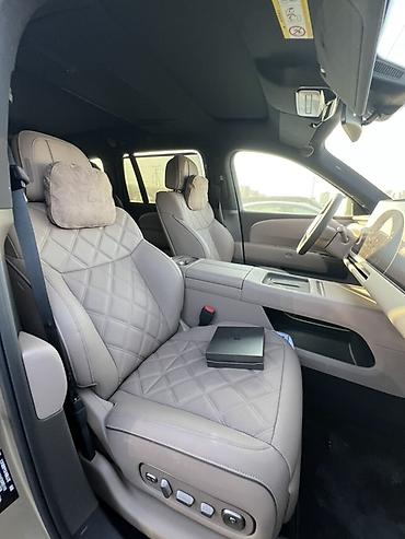 los angeles: Lixiang L9: 2026 г., Автомат, Электромобиль, Кроссовер — 3