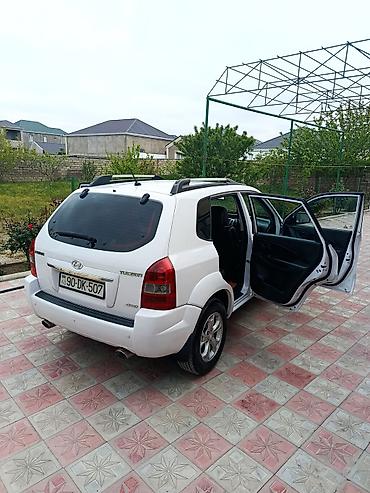 mazda cx 5: Hyundai Tucson: 2.7 l | 2008 il Ofrouder/SUV — 7