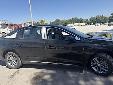 byd e9 2025: BYD : 2025 г., Автомат, Электромобиль, Седан — 4