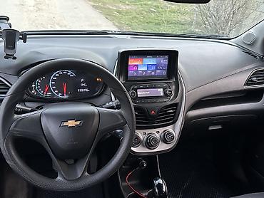 Chevrolet: Chevrolet Spark: 2016 г., 1 л, Вариатор, Бензин, Хэтчбэк — 8