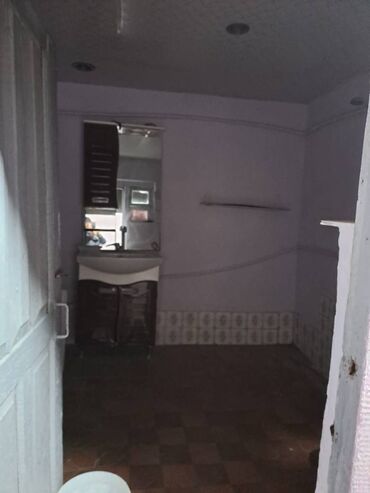 yasamalda satılan həyət evləri: Yasamal 2 otaqlı, 68 kv. m, Yeni təmirli