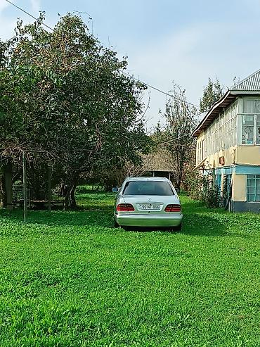 mercedes tap az: Mercedes-Benz E-Class: 2.4 l | 1998 il Sedan — 2