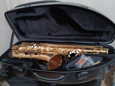 профессиональные музыкальные инструменты: Продам тенор саксофон Vibra (Франция - Китай) б/у в новом чехле 
350$