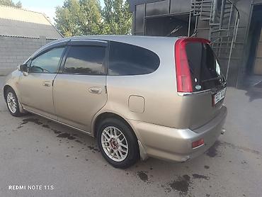 Honda: Honda Stream: 2001 г., 2 л, Автомат, Бензин, Минивэн — 4