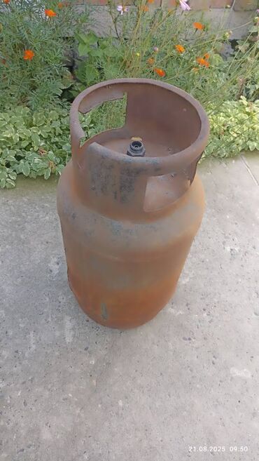 накопительный бак для воды в частном доме цена: Продаю газовый баллон б/у цена 1000 сом окончательно!Пропускает