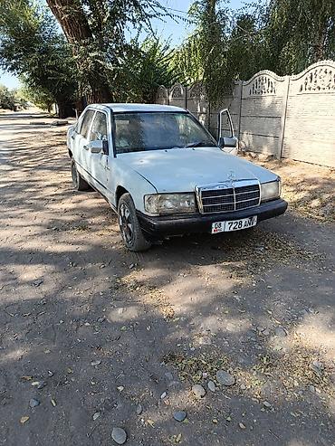 bmw m235i: Mercedes-Benz 190: 1986 г., 2 л, Механика, Седан — 1