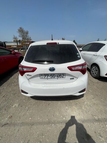 qaqa saç stili: Сутки, Toyota, С депозитом