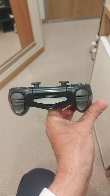 motorola v8: Sony DualShock 4 bežični kontroler za PlayStation 4, u crnoj boji — 3