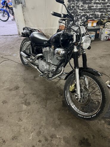 мото чопер: Чоппер Yamaha, 250 куб. см, Бензин, Взрослый