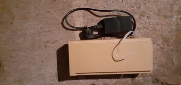 заглушки для розеток: Baktelekom.internet modem - Şəkildəki set: 220V şəbəkə adapteri (EU