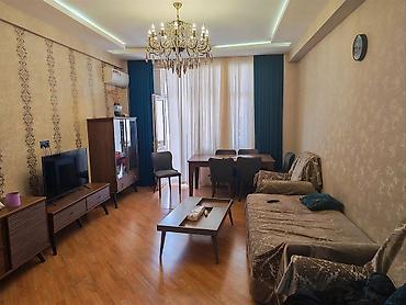 samaxida heyet evleri: 3 otaqlı, Yeni tikili, 106 kv. m — 1