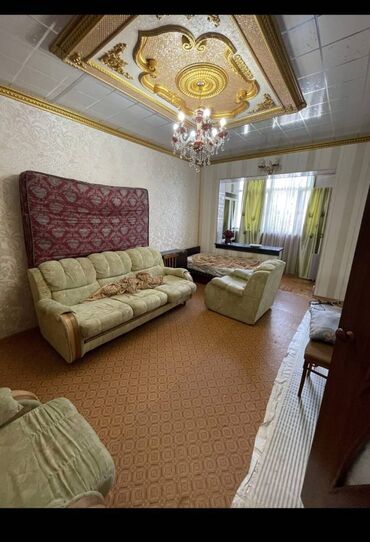квартира в кемине: 3 бөлмө, 80 кв. м, 105-серия, 2 кабат