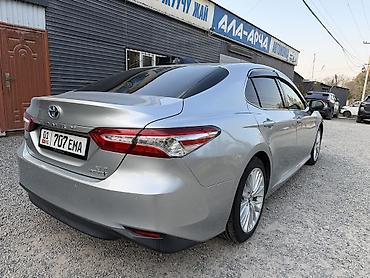 camry 2017: Toyota Camry: 2018 г., 2.5 л, Вариатор, Гибрид, Седан — 6