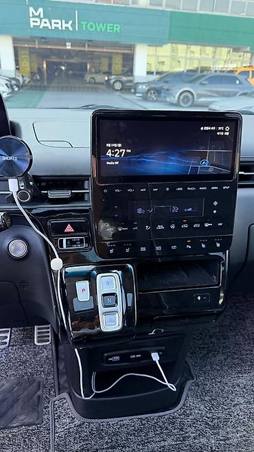 hyun: Hyundai Staria: 2022 г., 3.5 л, Автомат, Газ, Минивэн — 9
