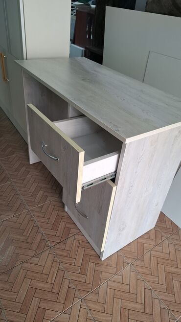 Sifarişlə yazı masaları: Düz masa, Stul ilə, Polkasız, Siyirməsiz, MDF — 9