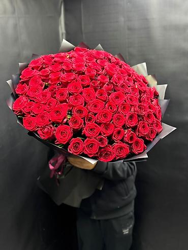 Букеты из живых цветов: - Профессиональная флористическая сборка и гармоничные цветовые — 2